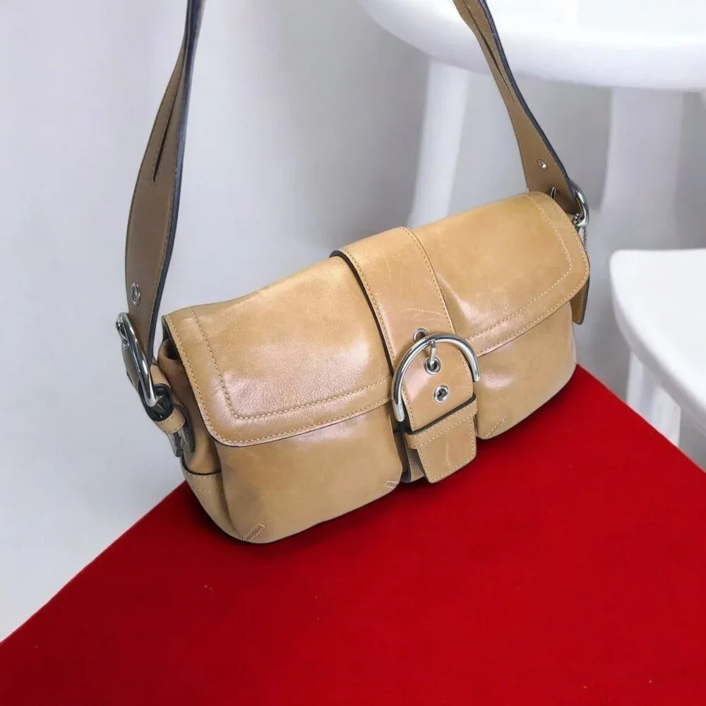 Vintage COACH Soho leather Pocket Flap in camel - Picture 11 of 15